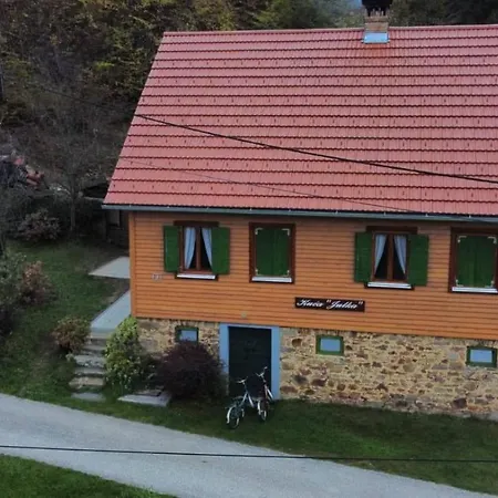 Chaletu Kuca Za Odmor 